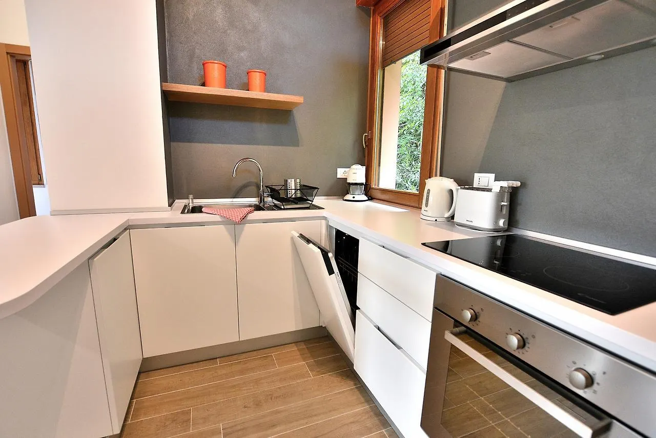 Residenza Candor With Pool Malcesine 0*,
